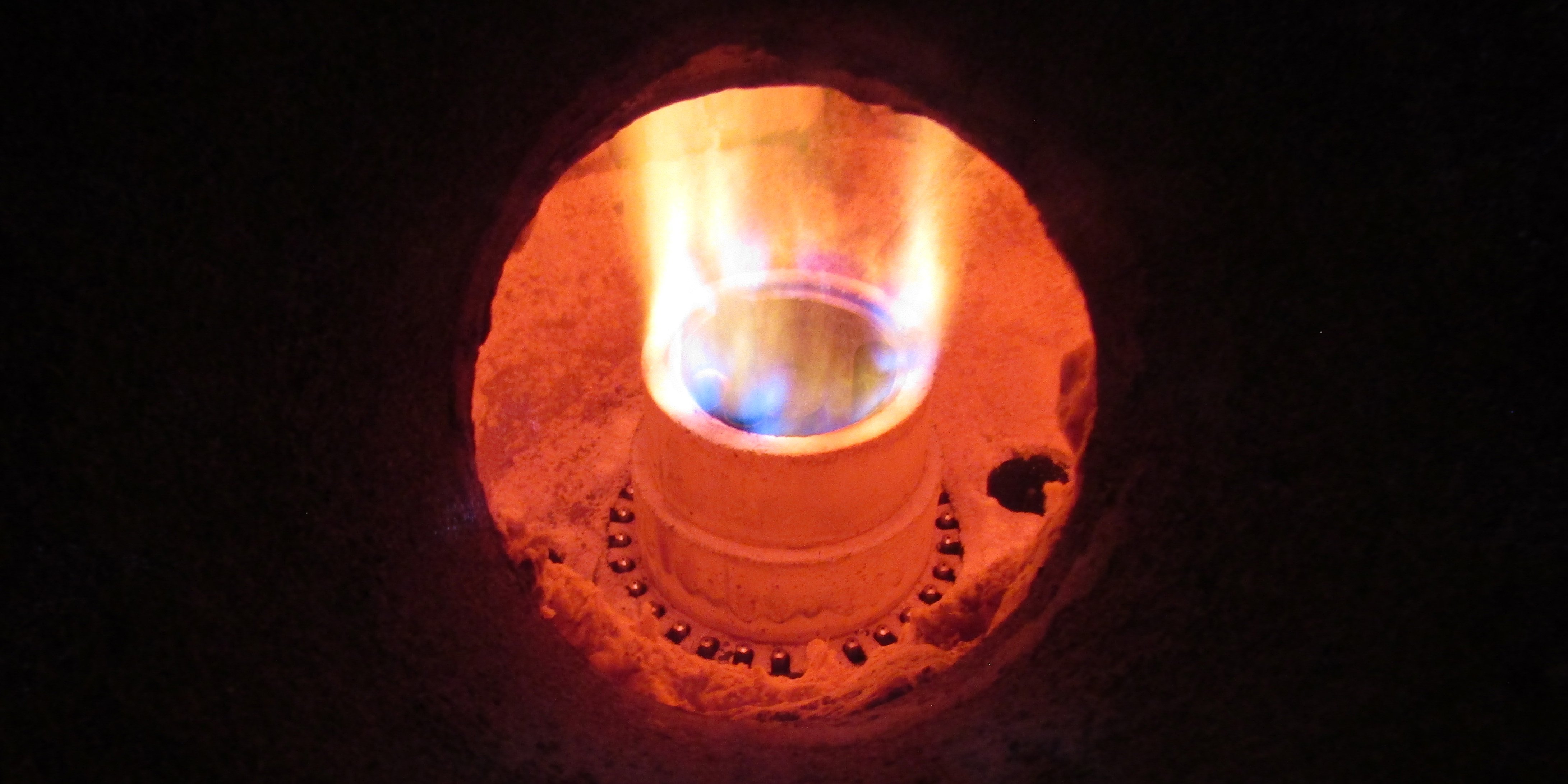 Ammonia Burner by Zeeco firing Ammonia fuel mixture